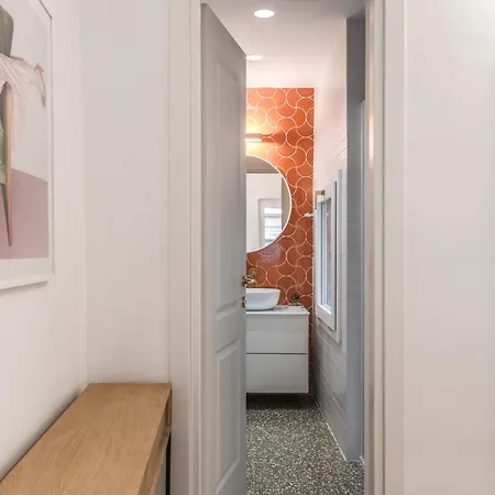 Silent 2 Bdrm Heart Of Trastevere דירה *