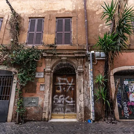 Silent 2 Bdrm Heart Of Trastevere דירה רומא